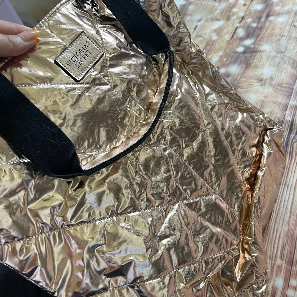 Victorias Secret Rose Gold‎ Metallic Chevron Quilted Puffer Tote Bag Handbag